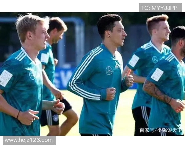 墨西哥足球与德国足球的风格对比与发展历程探讨